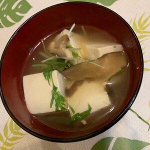 水菜と椎茸のサンラータン風スープ